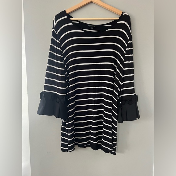 Lane Bryant Ruffle 3/4 Sleeve Stretch Black & White Stripe Knit Tunic Size 18/20 - Picture 1 of 7